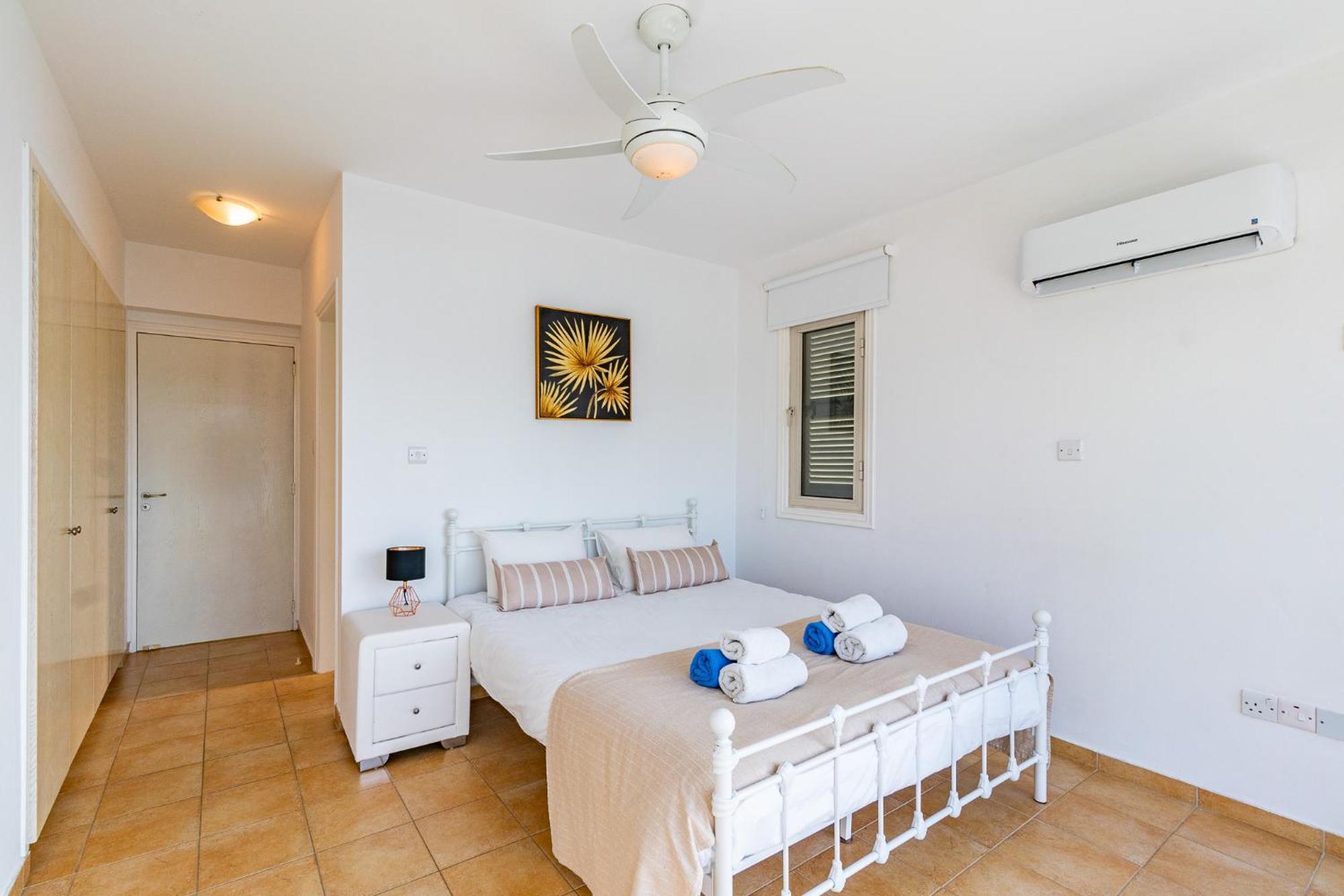 Beach Front Villa Mer Blu By Ezoria Villas Coral Bay Zewnętrze zdjęcie