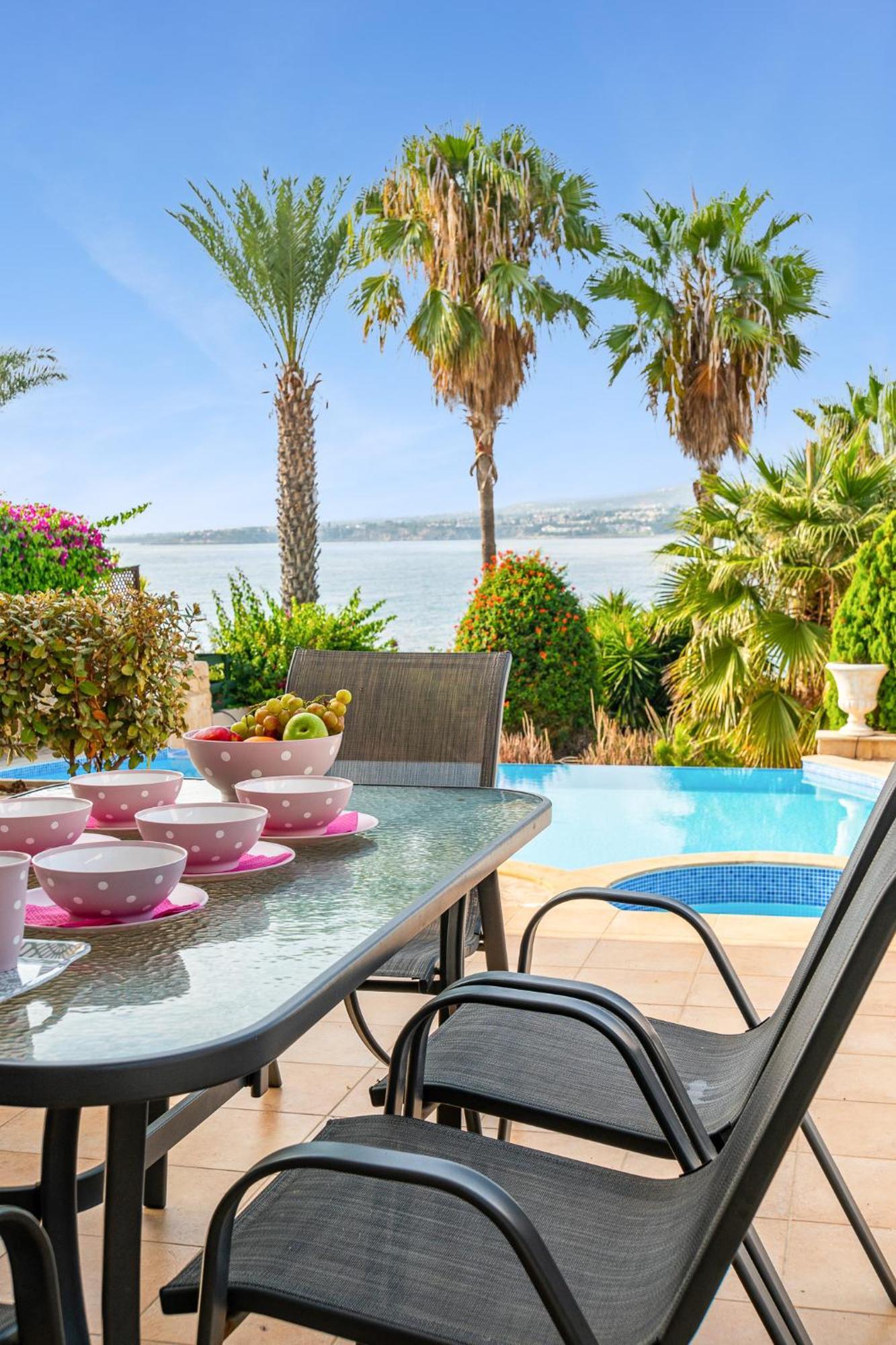 Beach Front Villa Mer Blu By Ezoria Villas Coral Bay Zewnętrze zdjęcie